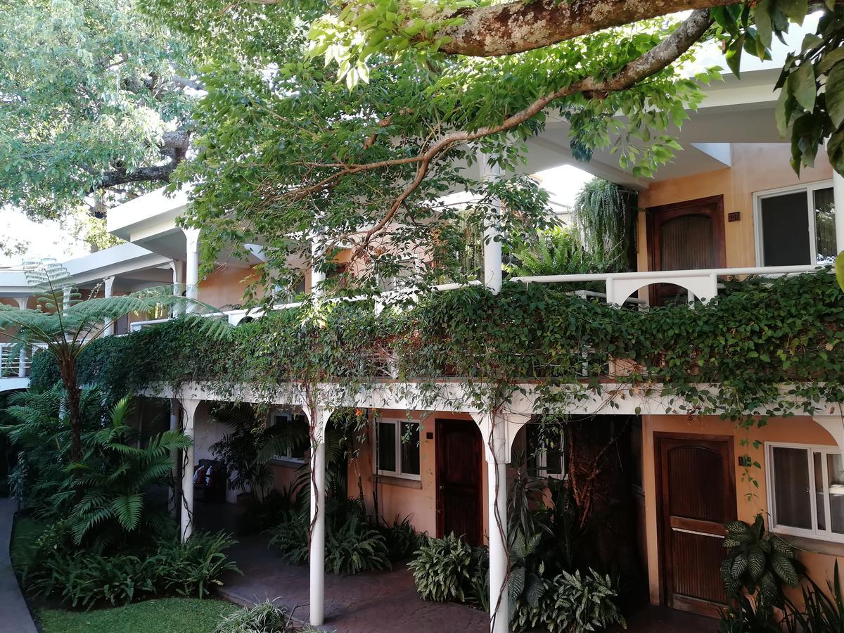 Hotel Ciudad Vieja Guatemala City Ngoại thất bức ảnh
