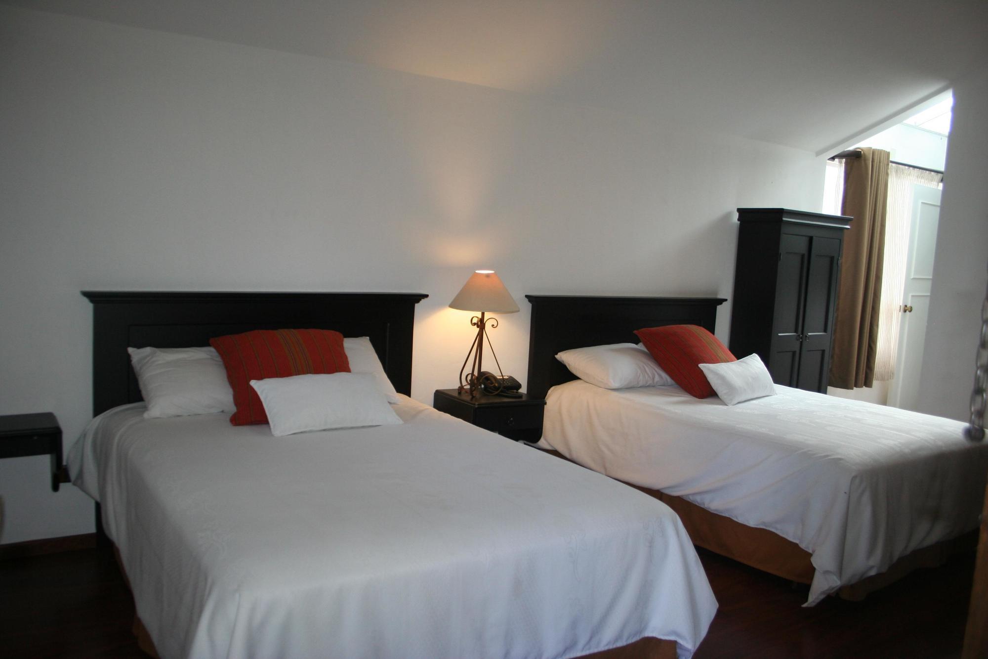 Hotel Ciudad Vieja Guatemala City Ngoại thất bức ảnh