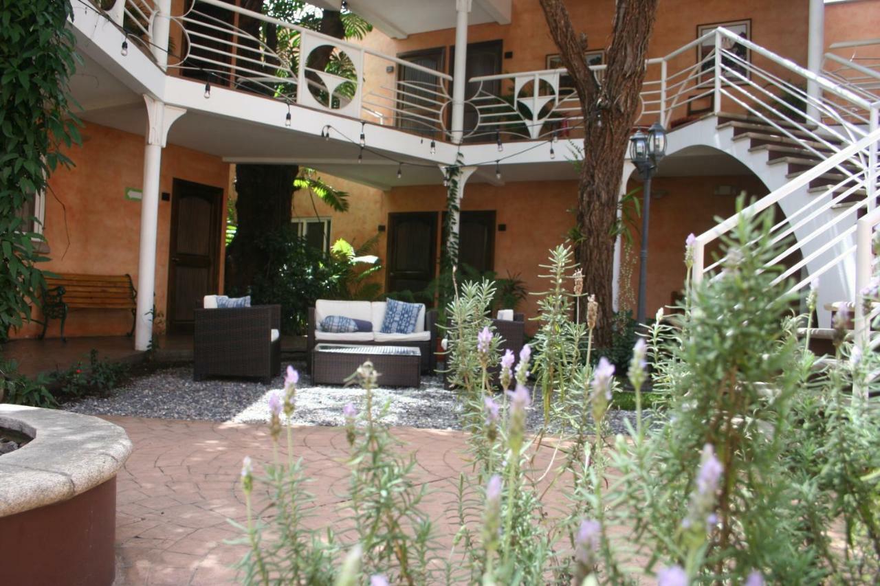 Hotel Ciudad Vieja Guatemala City Ngoại thất bức ảnh