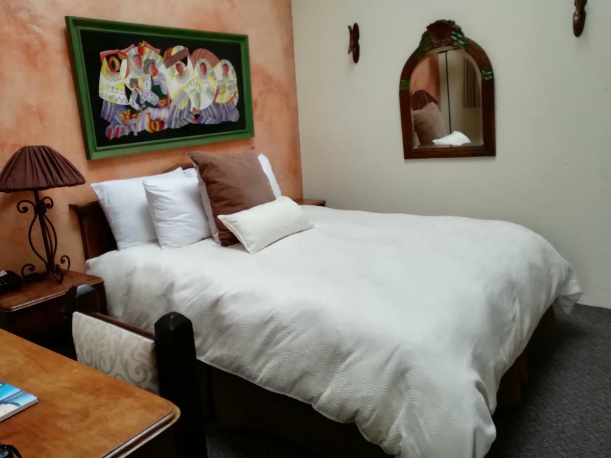 Hotel Ciudad Vieja Guatemala City Ngoại thất bức ảnh